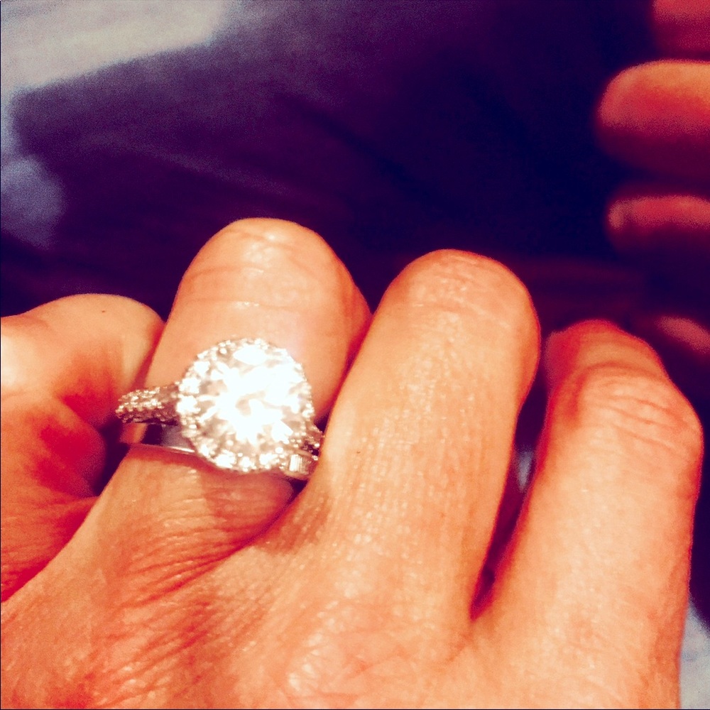 Moissanite Engagement Ring 18k Gold Halo